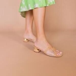 J.Renee AMORRA Natural/Gold Cork Size 8W